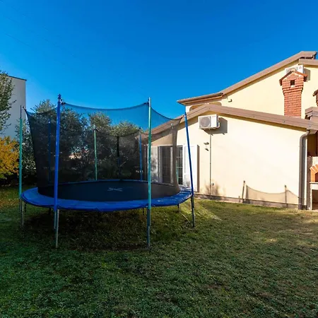 House With Private Pool Seabird Vakantiehuis Rosini